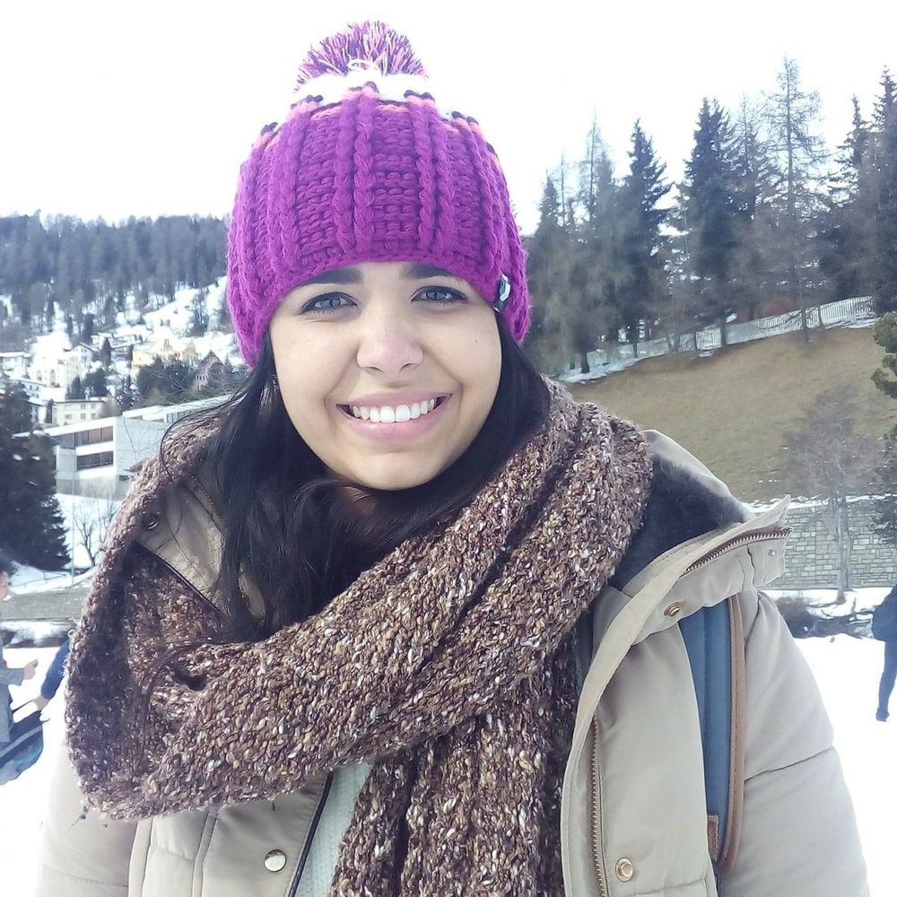 Meet your Posher, Lis